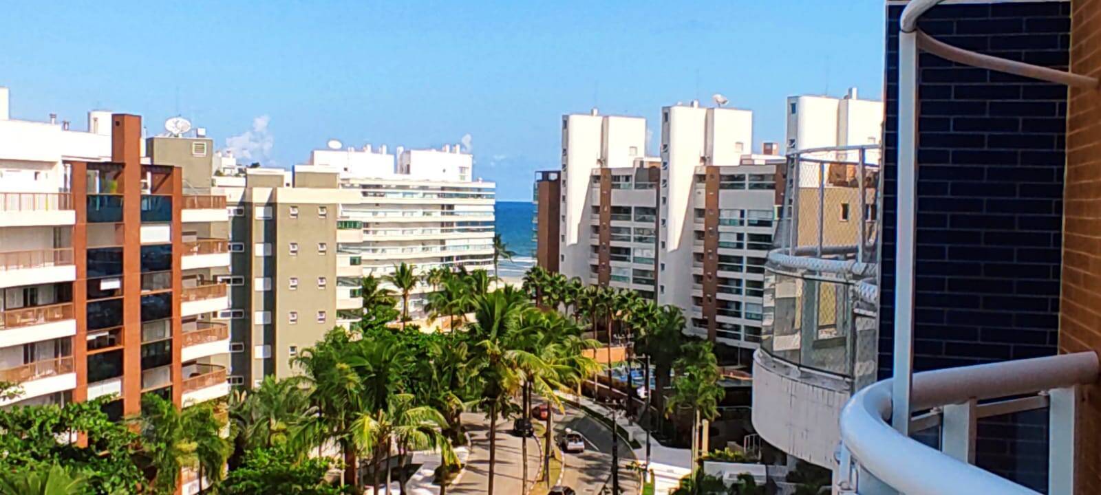 Cobertura à venda pé na areia módulo 7 com lazer privativo.