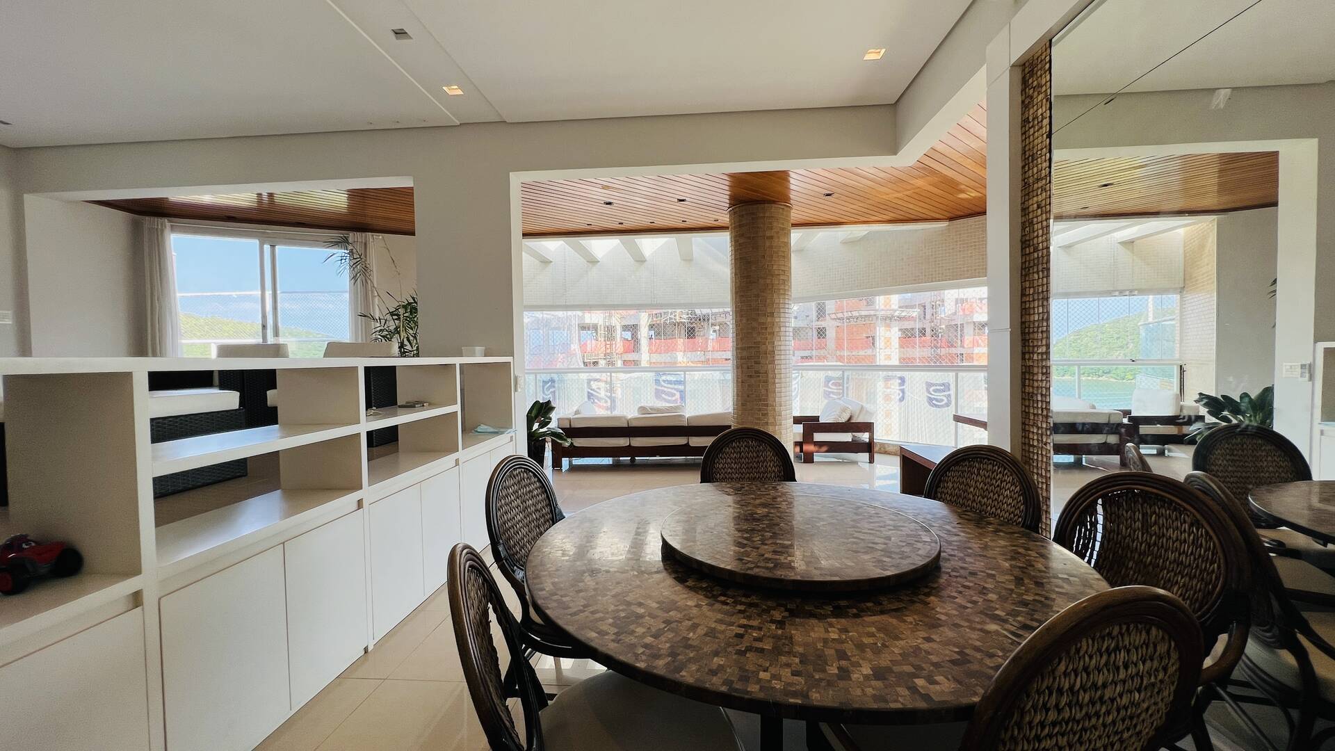 Cobertura, 4 quartos, 314 m² - Foto 2