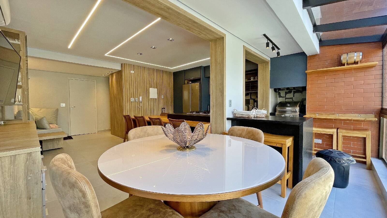 Apartamento à venda com 3 quartos, 92m² - Foto 3