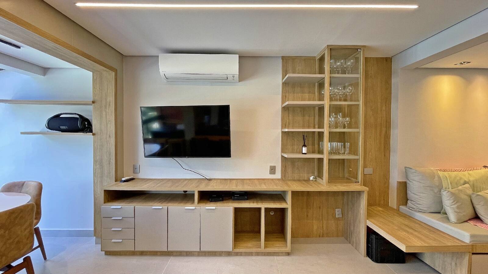 Apartamento à venda com 3 quartos, 92m² - Foto 7