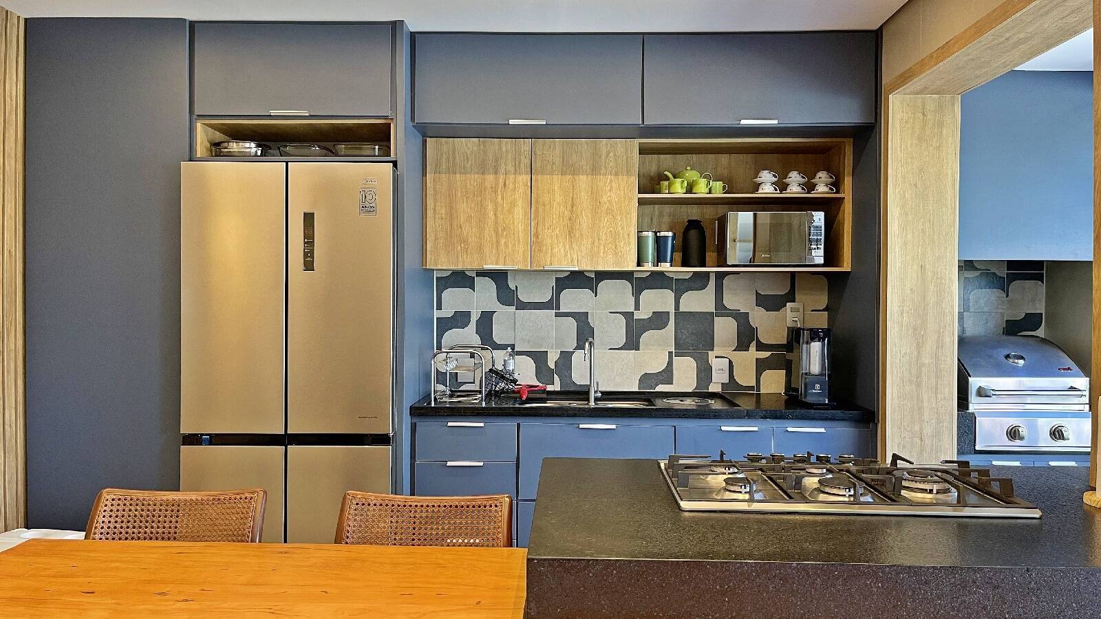 Apartamento à venda com 3 quartos, 92m² - Foto 11