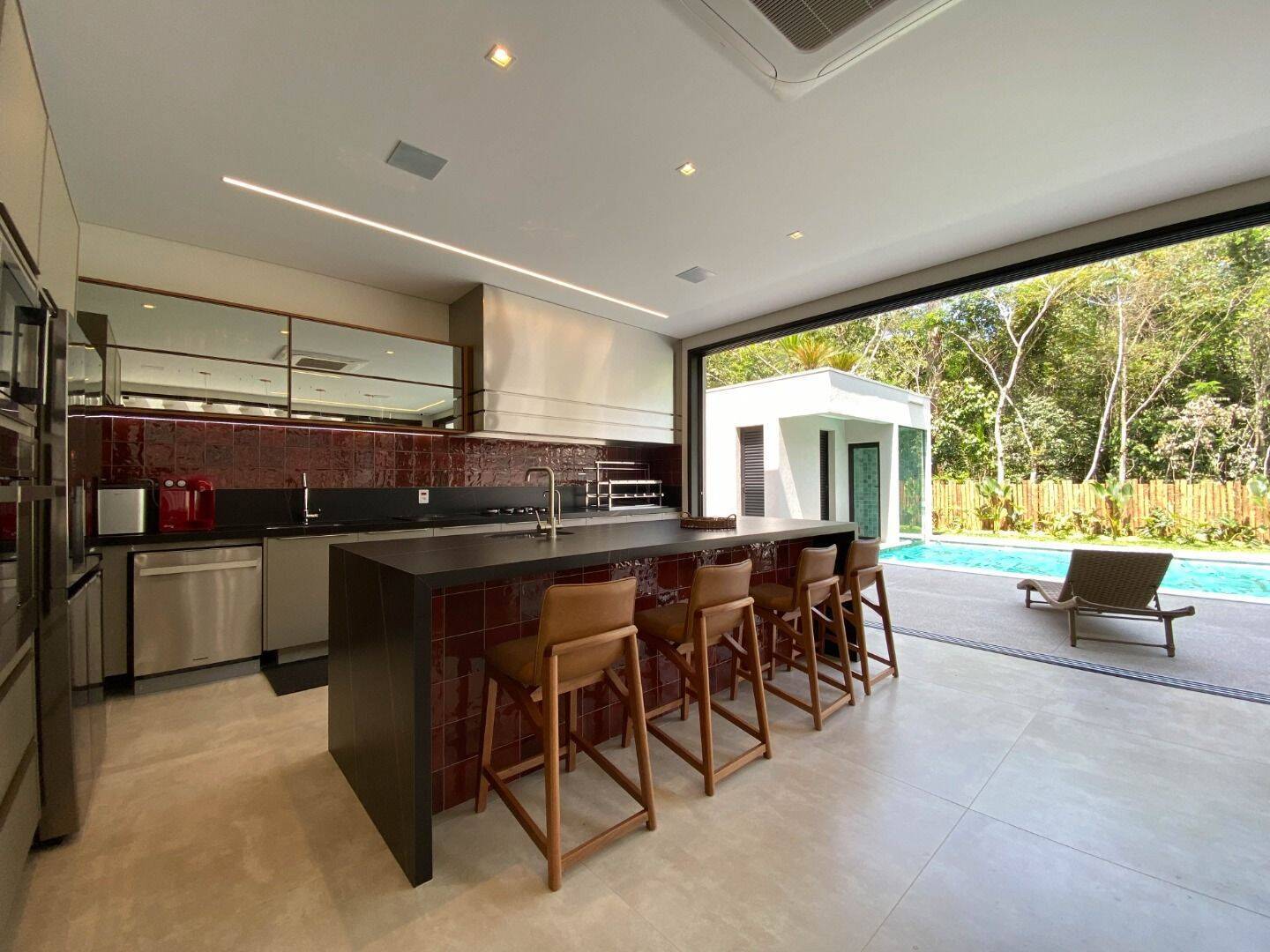 Casa, 6 quartos, 450 m² - Foto 4