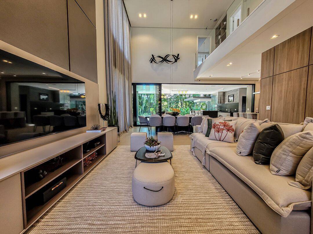 Casa à venda com 5 quartos, 400m² - Foto 4