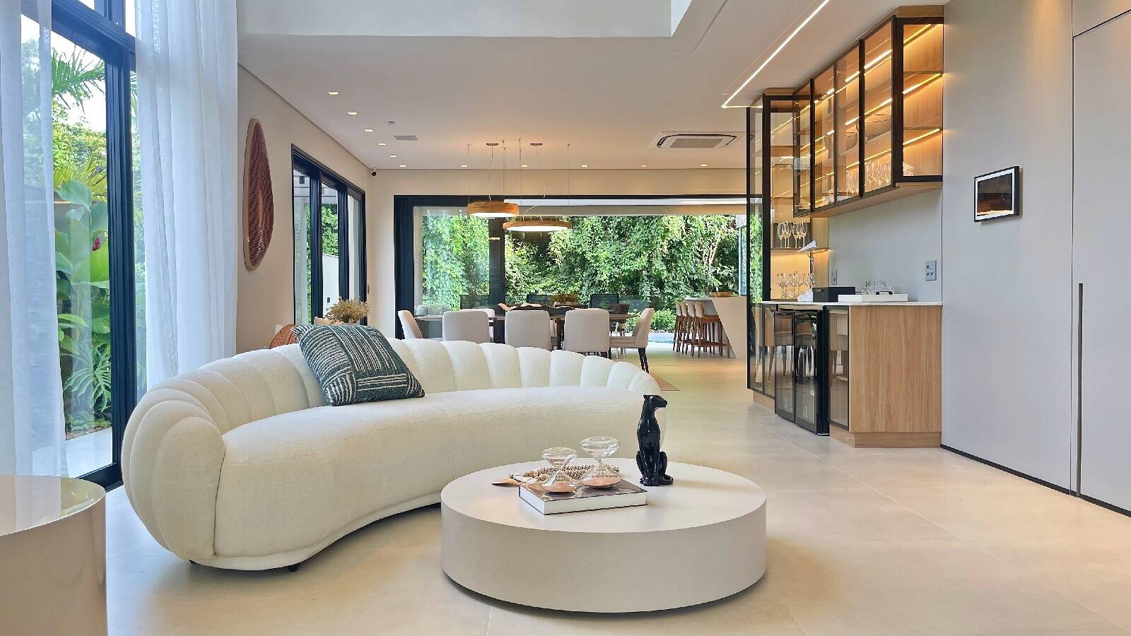 Casa, 6 quartos, 415 m² - Foto 2