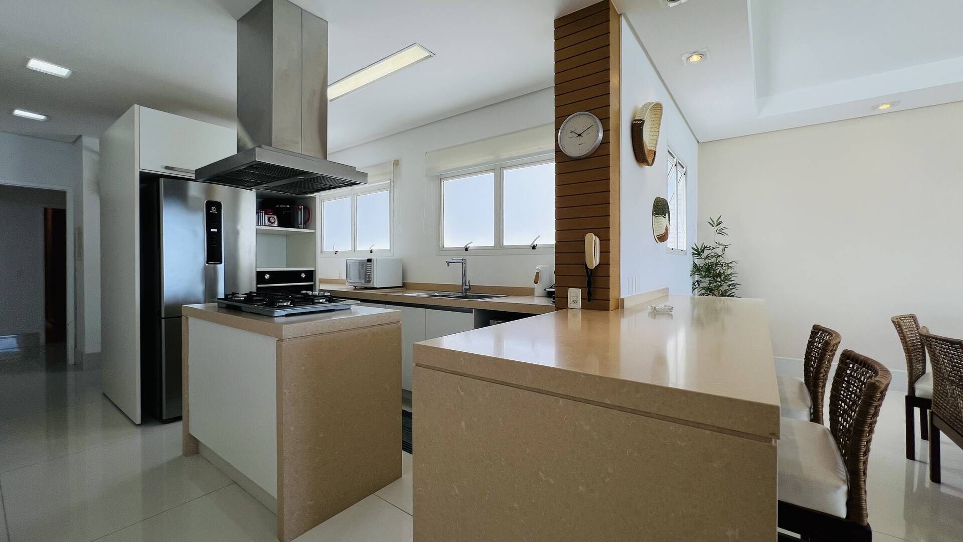 Cobertura à venda com 4 quartos, 300m² - Foto 14