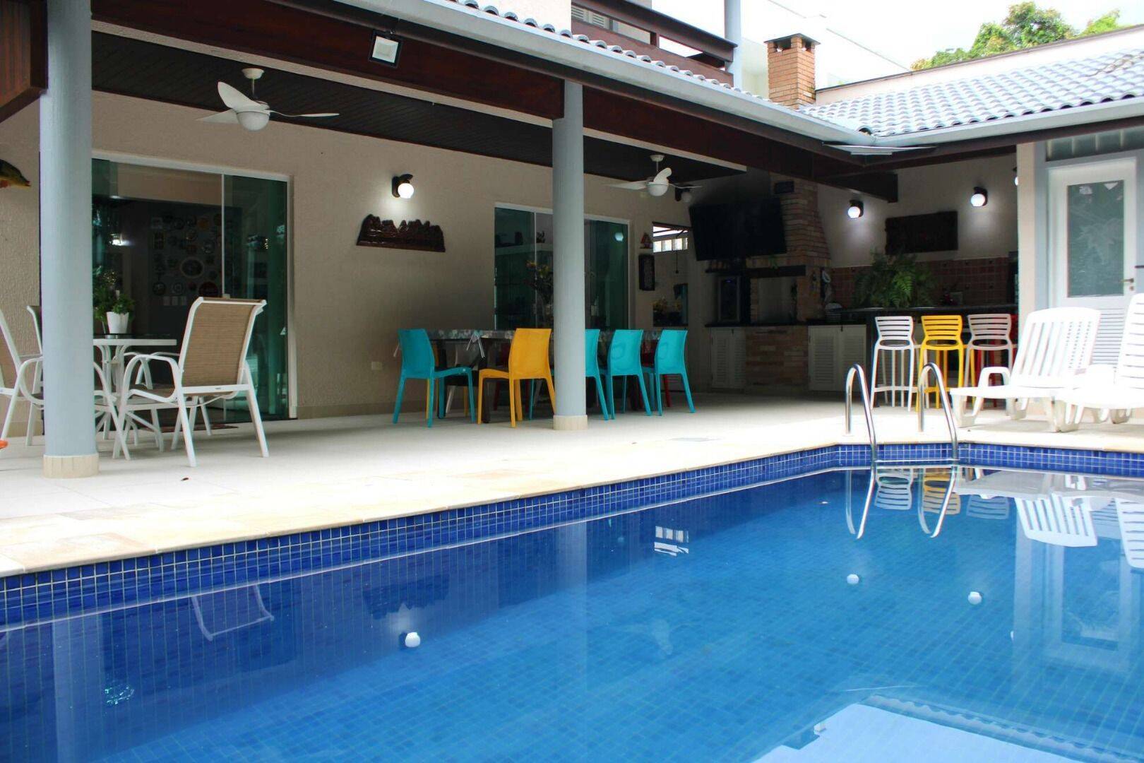 *Belíssima Casa no Módulo 30: Um Oásis de Conforto e Elegância*
