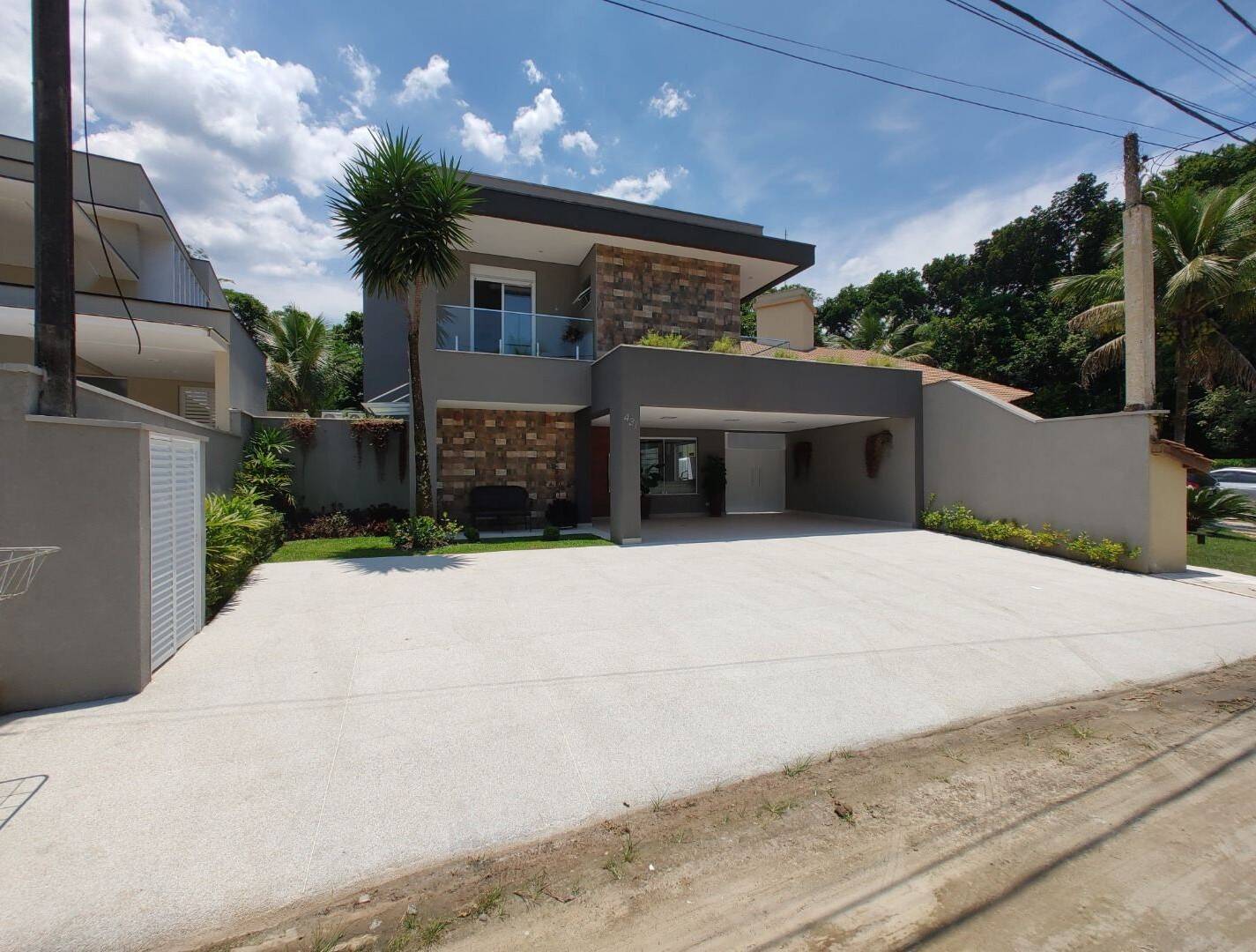 *Maravilhosa Casa à Venda na Riviera - Exclusiva no Módulo 28*