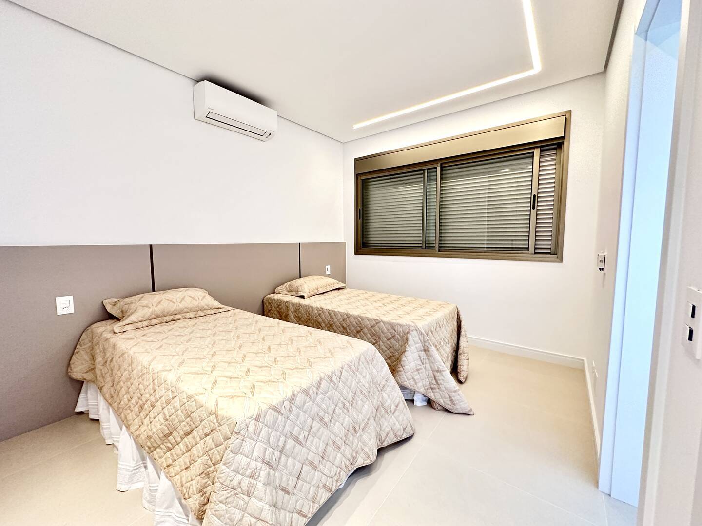 Casa, 6 quartos, 429 m² - Foto 29