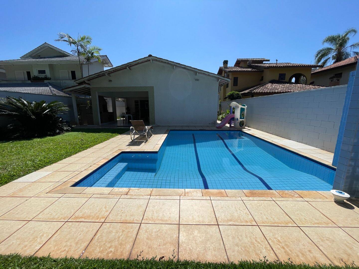 Maravilhosa Casa Térrea à Venda em Riviera de São Lourenço - Modulo 4