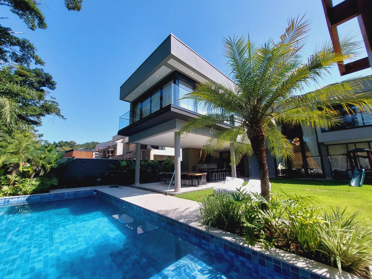 *Oportunidade única na Riviera módulo 16!* Mansão à Venda