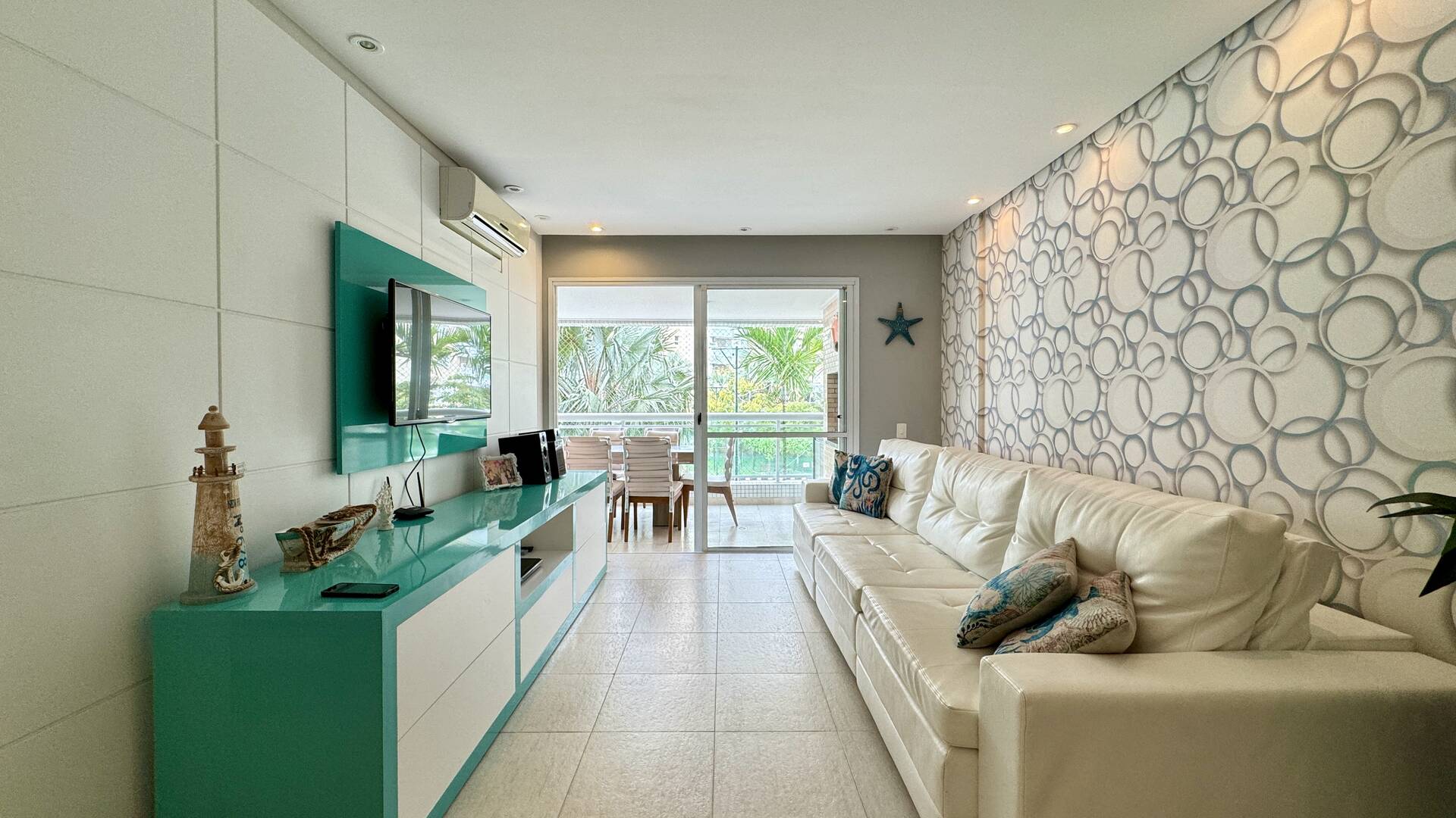 Excelente apartamento á venda na Riviera de São Lourenço - Módulo 8