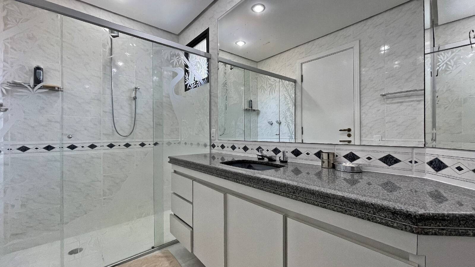 Apartamento, 4 quartos, 281 m² - Foto 24