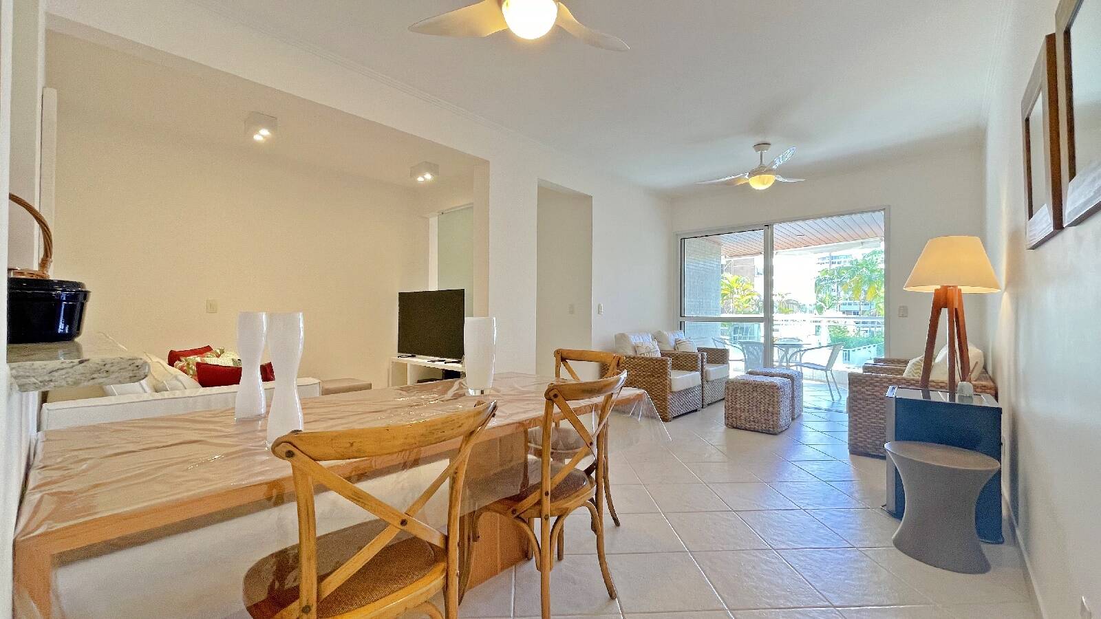 Apartamento com 3 dormitórios à venda, 118 m² por R$ 3.200.000,00 - Riviera