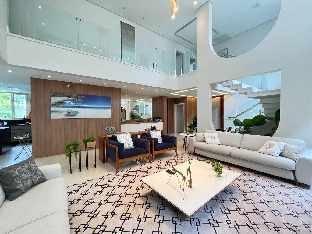 Casa à venda com 7 quartos, 485m² - Foto 9