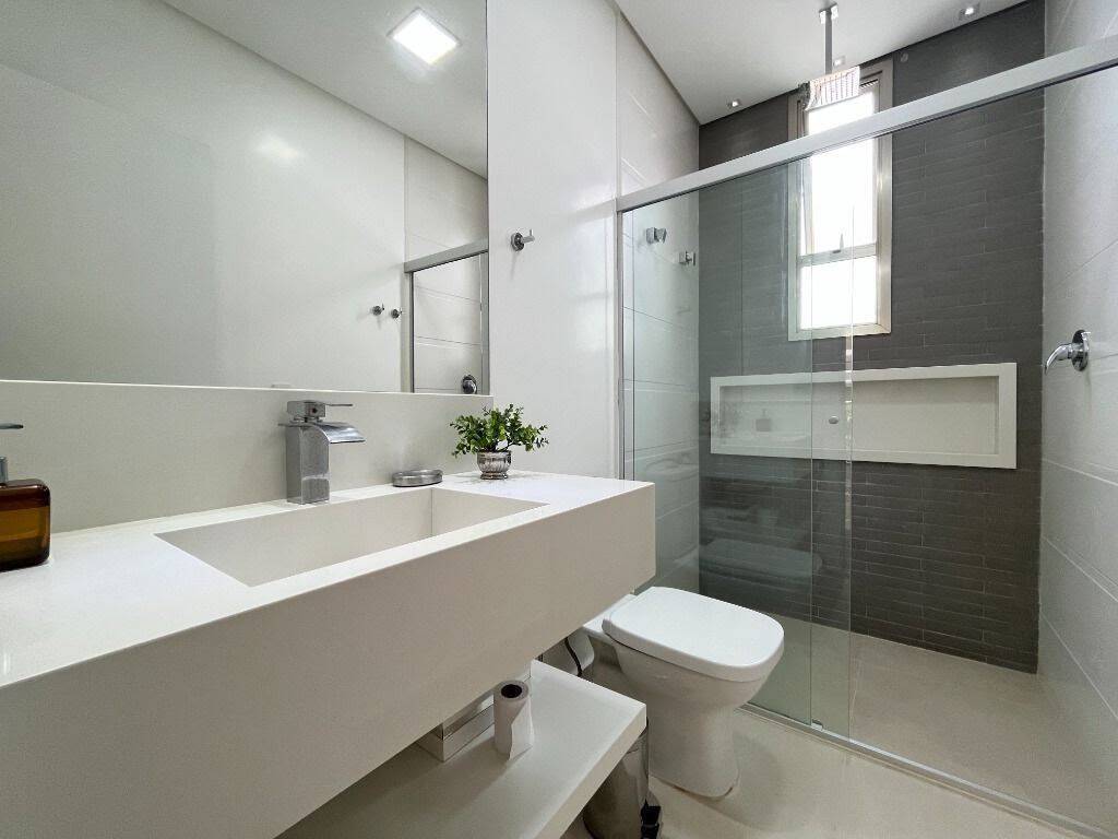 Casa à venda com 7 quartos, 485m² - Foto 22