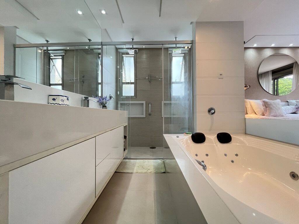 Casa à venda com 7 quartos, 485m² - Foto 30