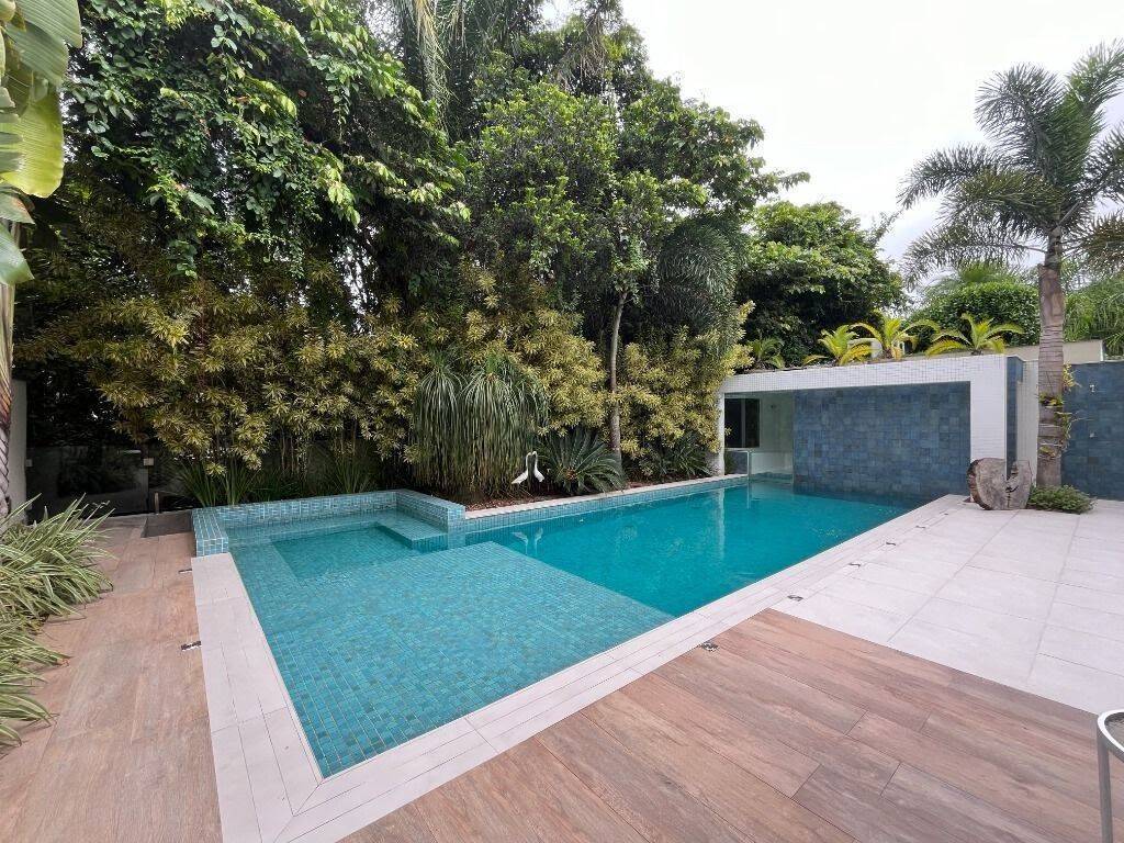Casa à venda com 7 quartos, 485m² - Foto 35