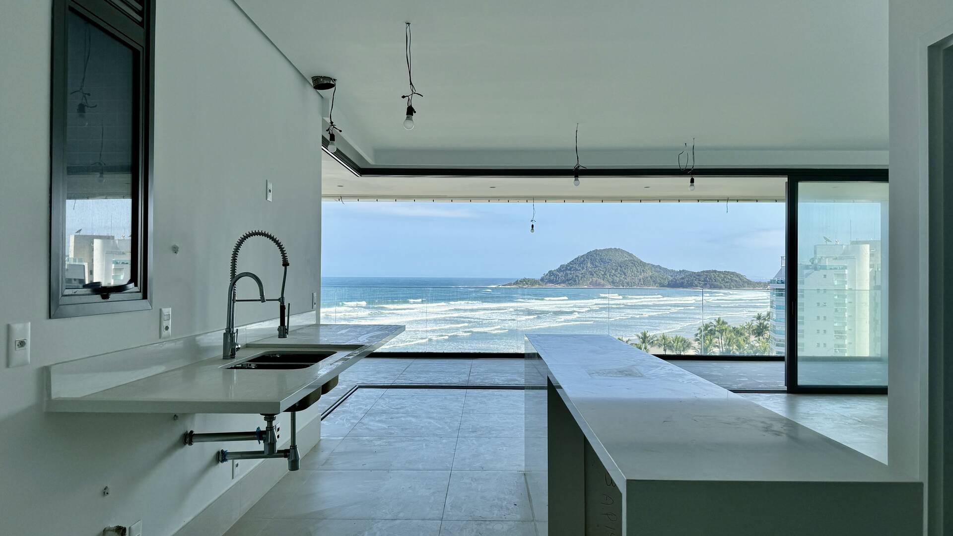 Apartamento com 4 suítes à venda, 208 m² por R$ 15.000.000 - Riviera
