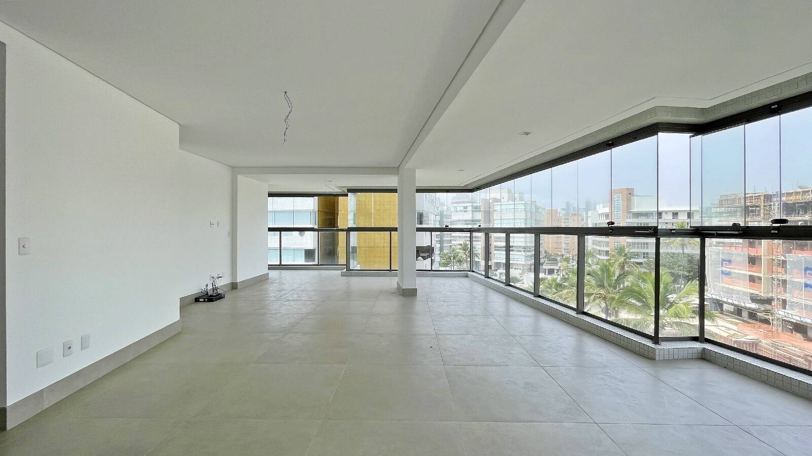 Apartamento com 4 dormitórios à venda, 163 m² por R$ 5.300.000,00 - Riviera