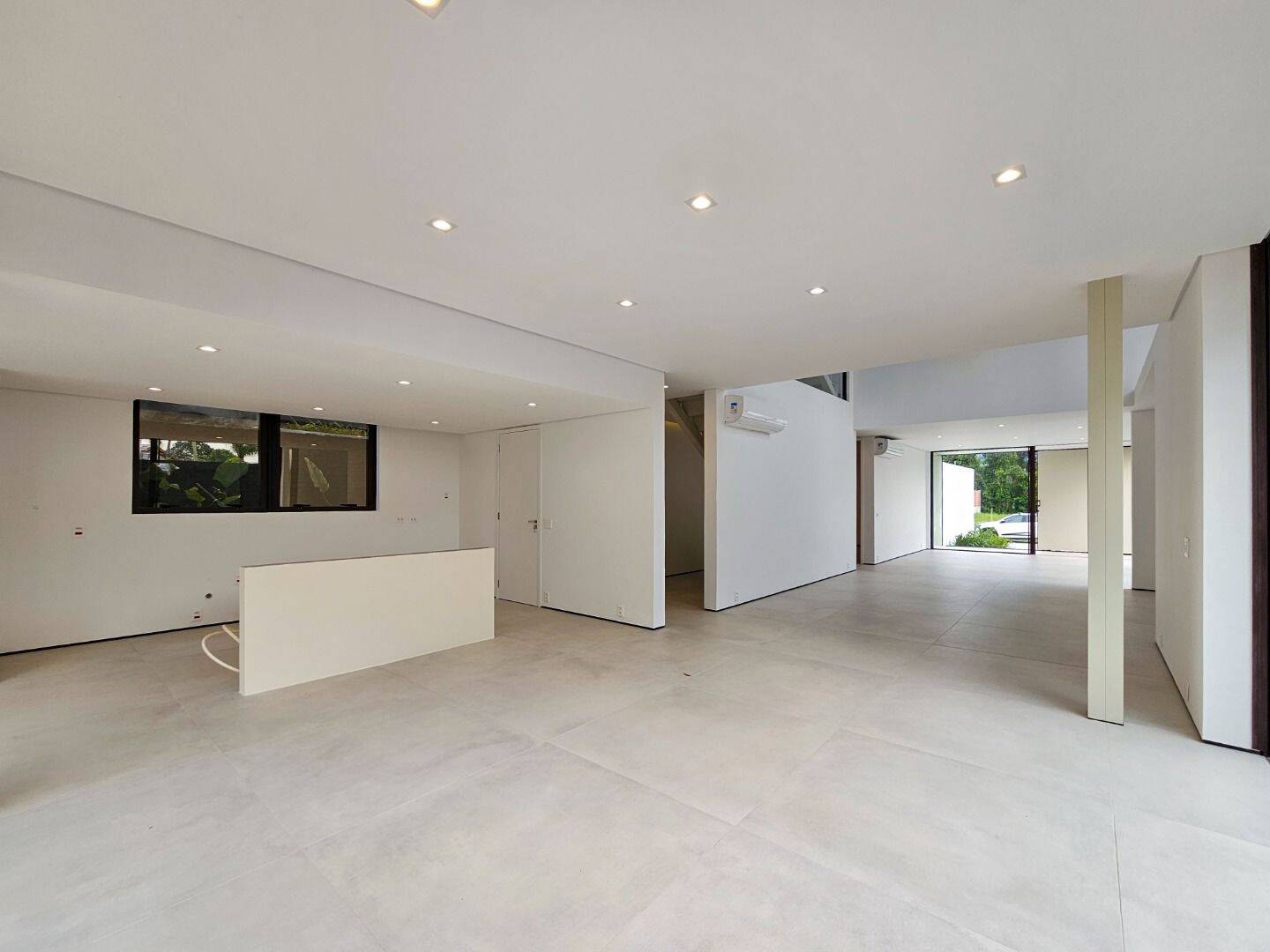 Casa, 6 quartos, 408 m² - Foto 2