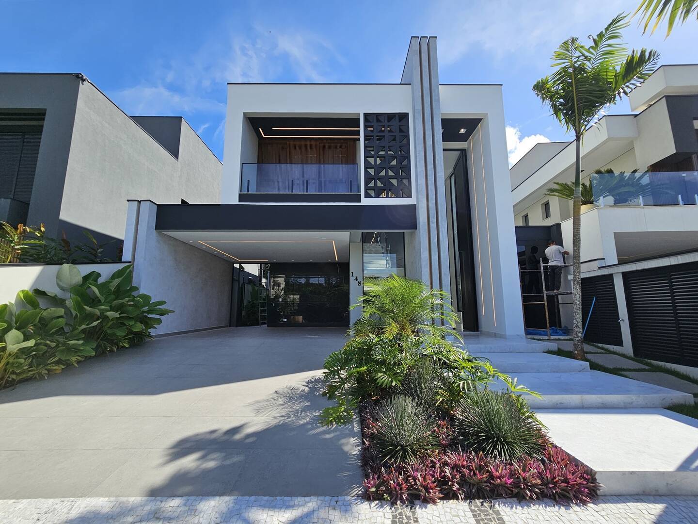 Casa com 5 dormitórios à venda, 380 m² por R$ 7.900.000,00 - Riviera
