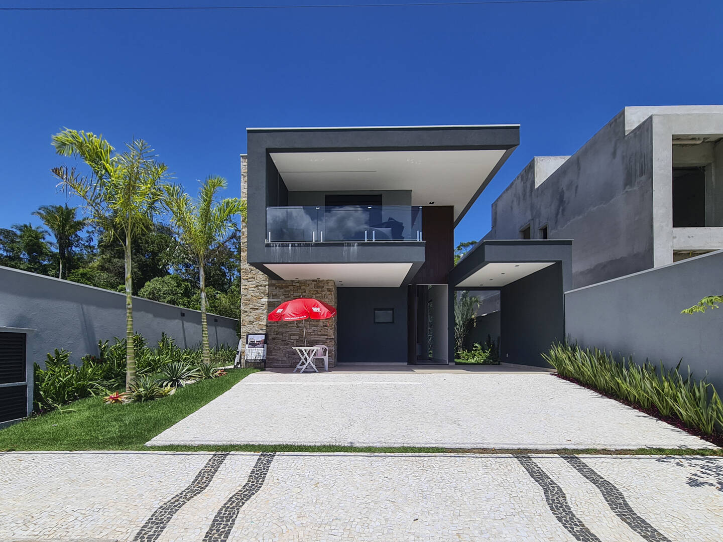 Casa com 5 dormitórios à venda, 452 m² por R$ 7.990.000,00 - Riviera