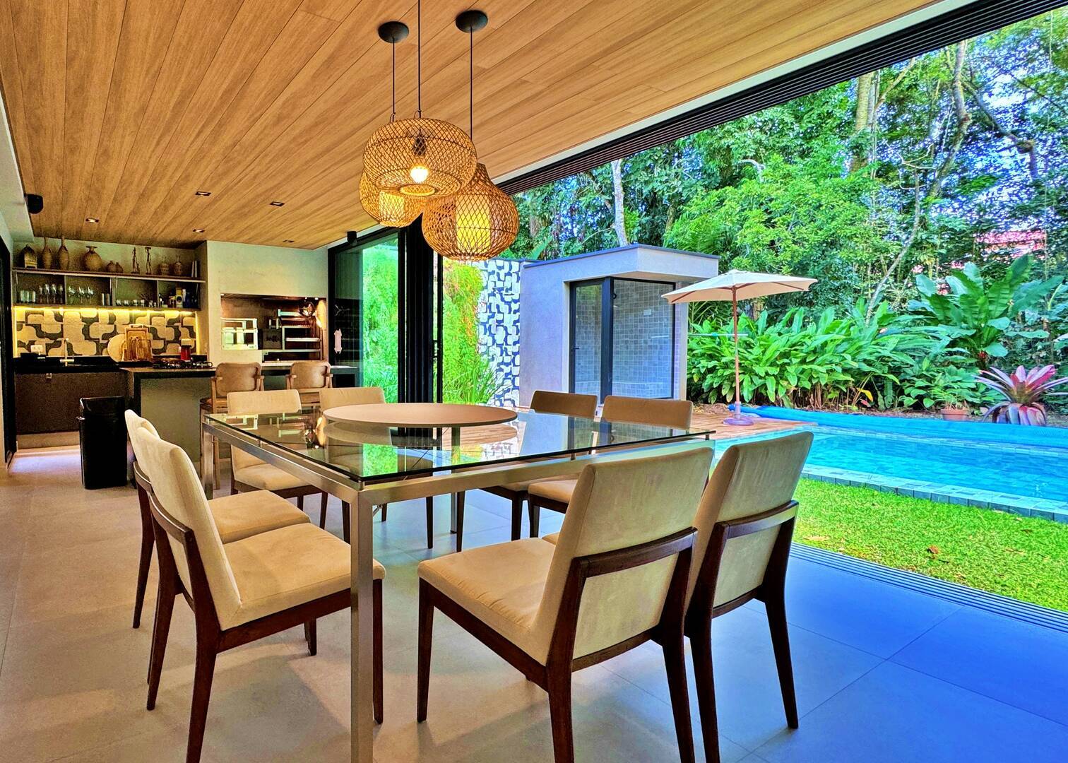 Casa, 4 quartos, 336 m² - Foto 2