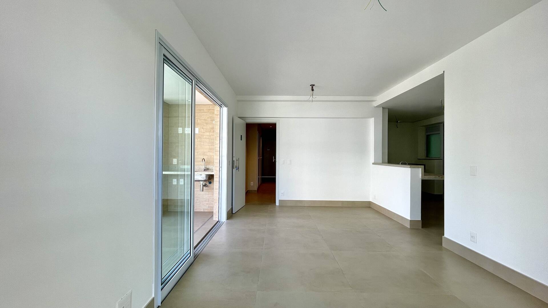 Apartamento com 3 dormitórios à venda, 127 m² por R$ 3.990.000,00 - Riviera