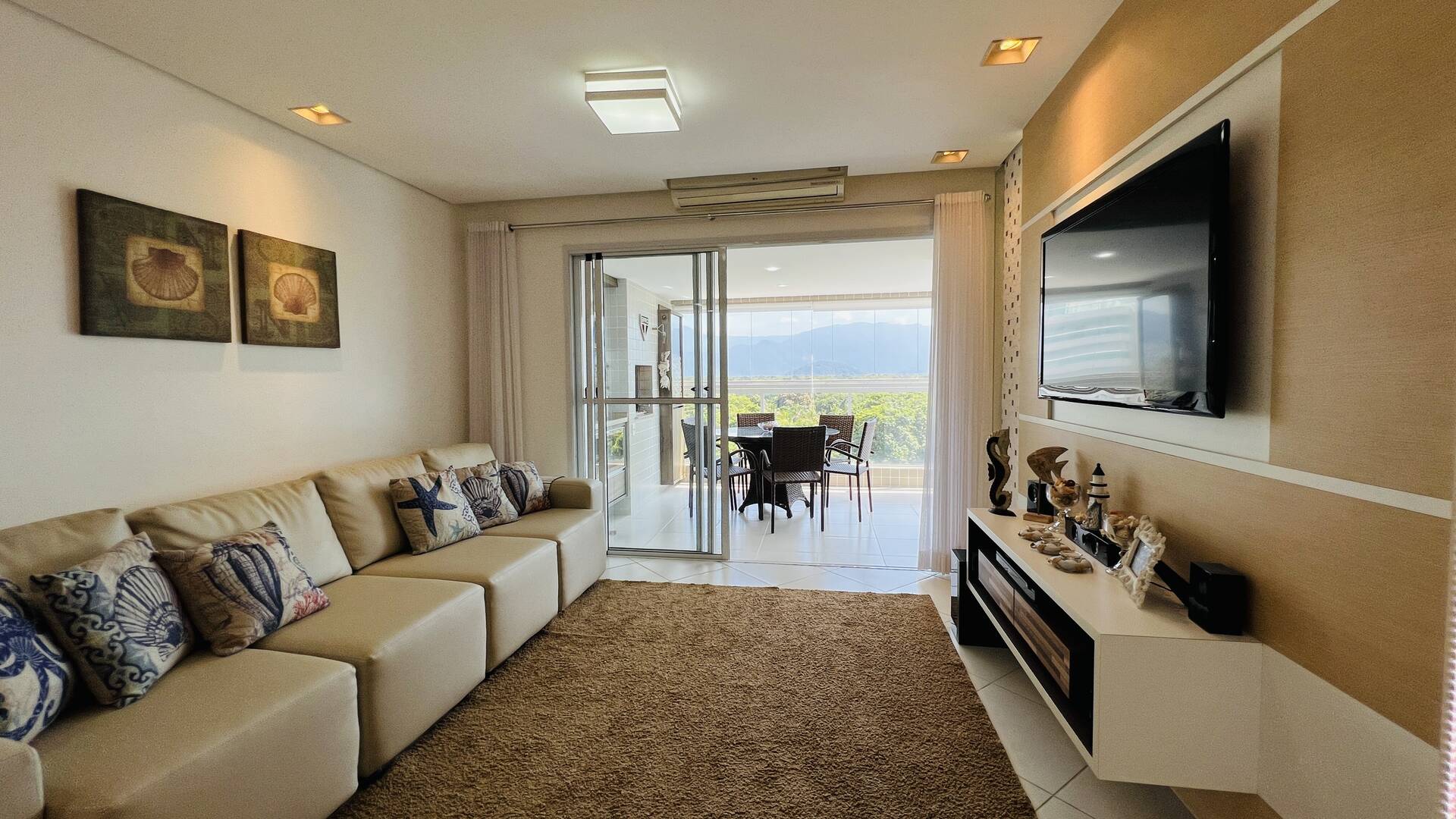 *Apartamento Decorado à Venda na Riviera de São Lourenço - Módulo 8*