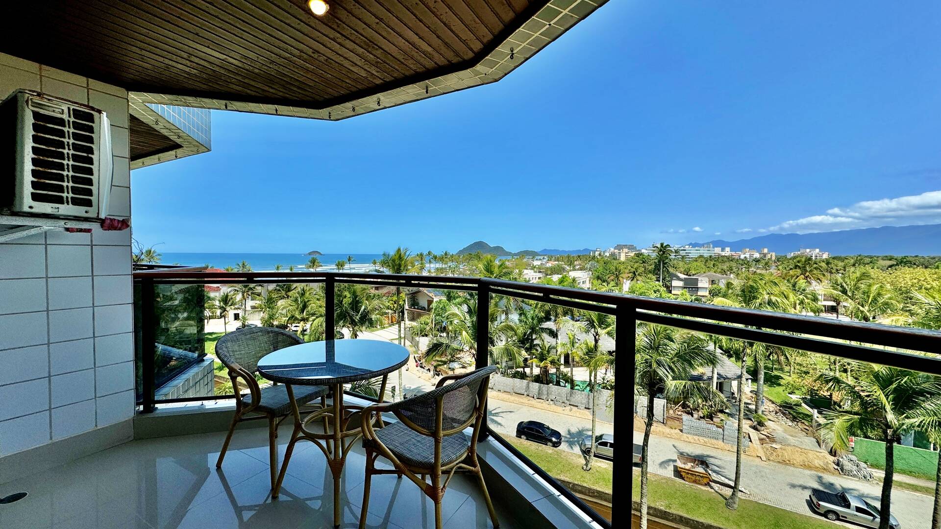 Apartamento com 2 dormitórios à venda, 93 m² por R$ 2.600.000,00 - Riviera