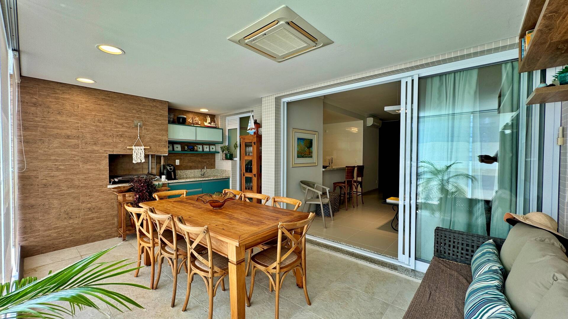 Apartamento com 3 dormitórios à venda, 113 m² por R$ 3.990.000,00 - Riviera