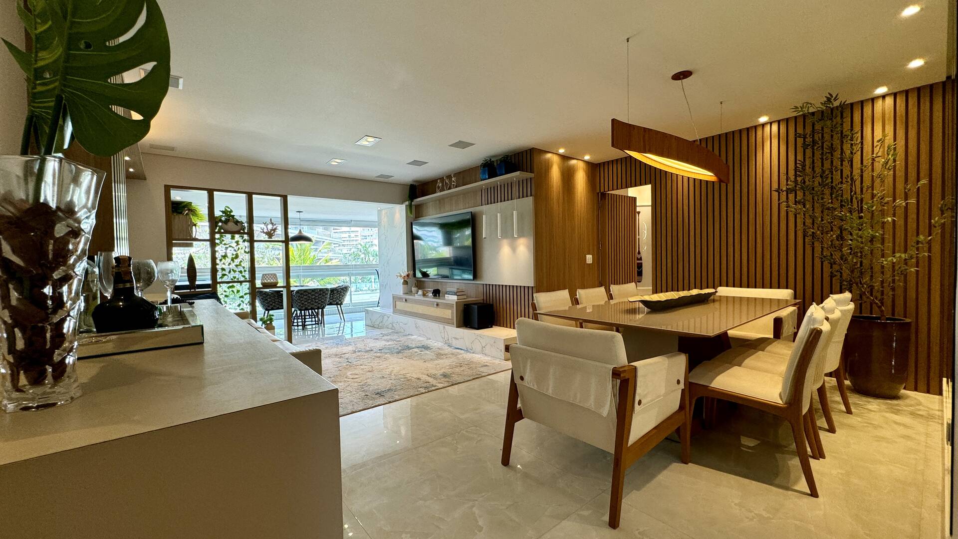 Apartamento com 3 dormitórios à venda, 122 m² por R$ 4.200.000,00 - Riviera