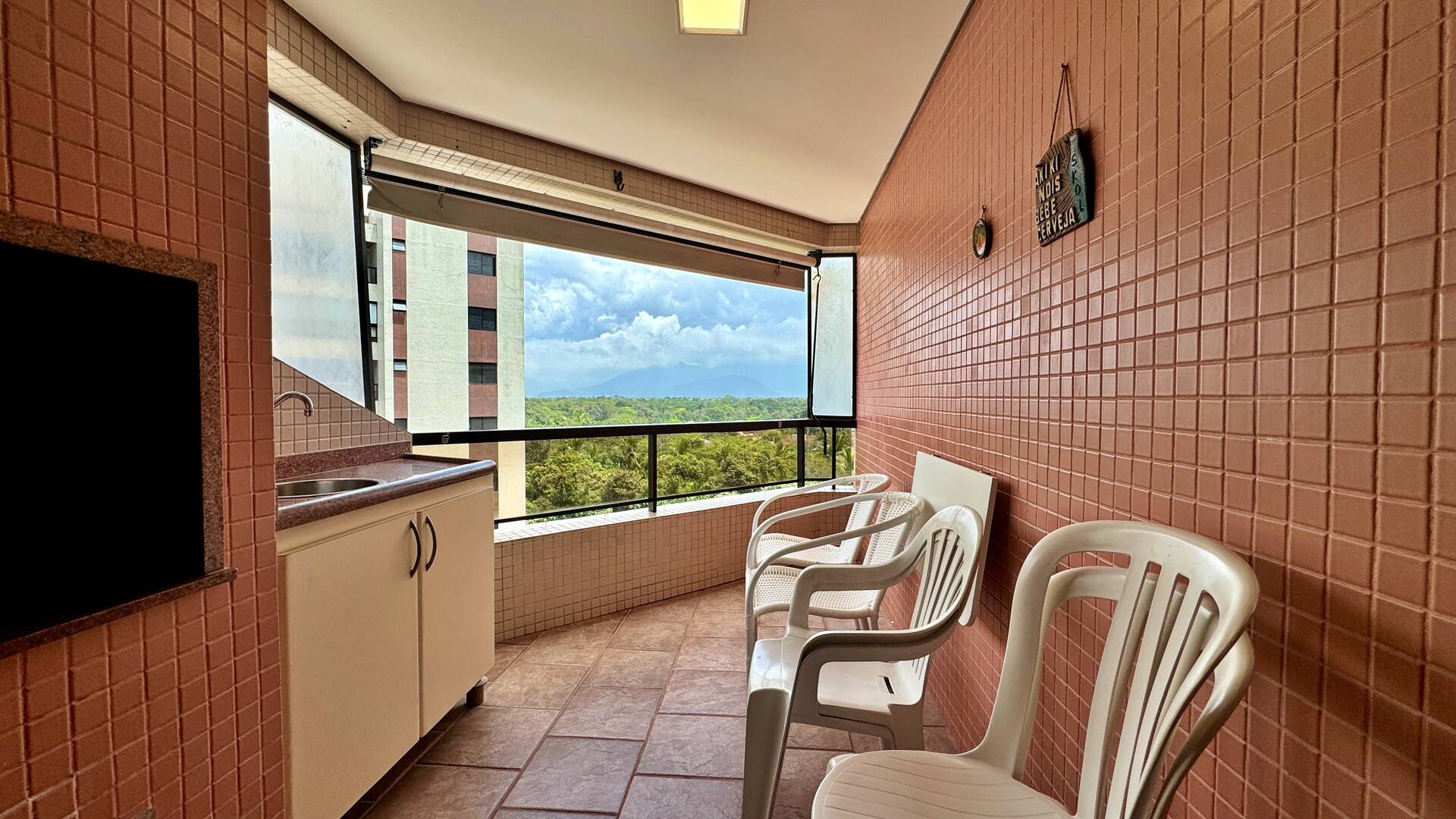 Apartamento com 3 dormitórios à venda, 93 m² por R$ 1.780.000,00 - Riviera