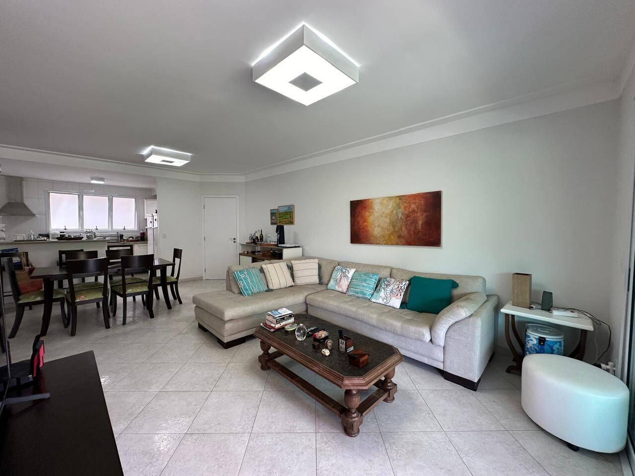 Apartamento com 4 dormitórios à venda, 132 m² por R$ 2.800.000,00 - Riviera