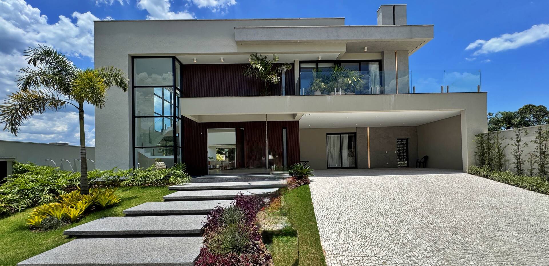 Mansão à Venda na Riviera, Módulo 16, com Vista para Campo de Golfe