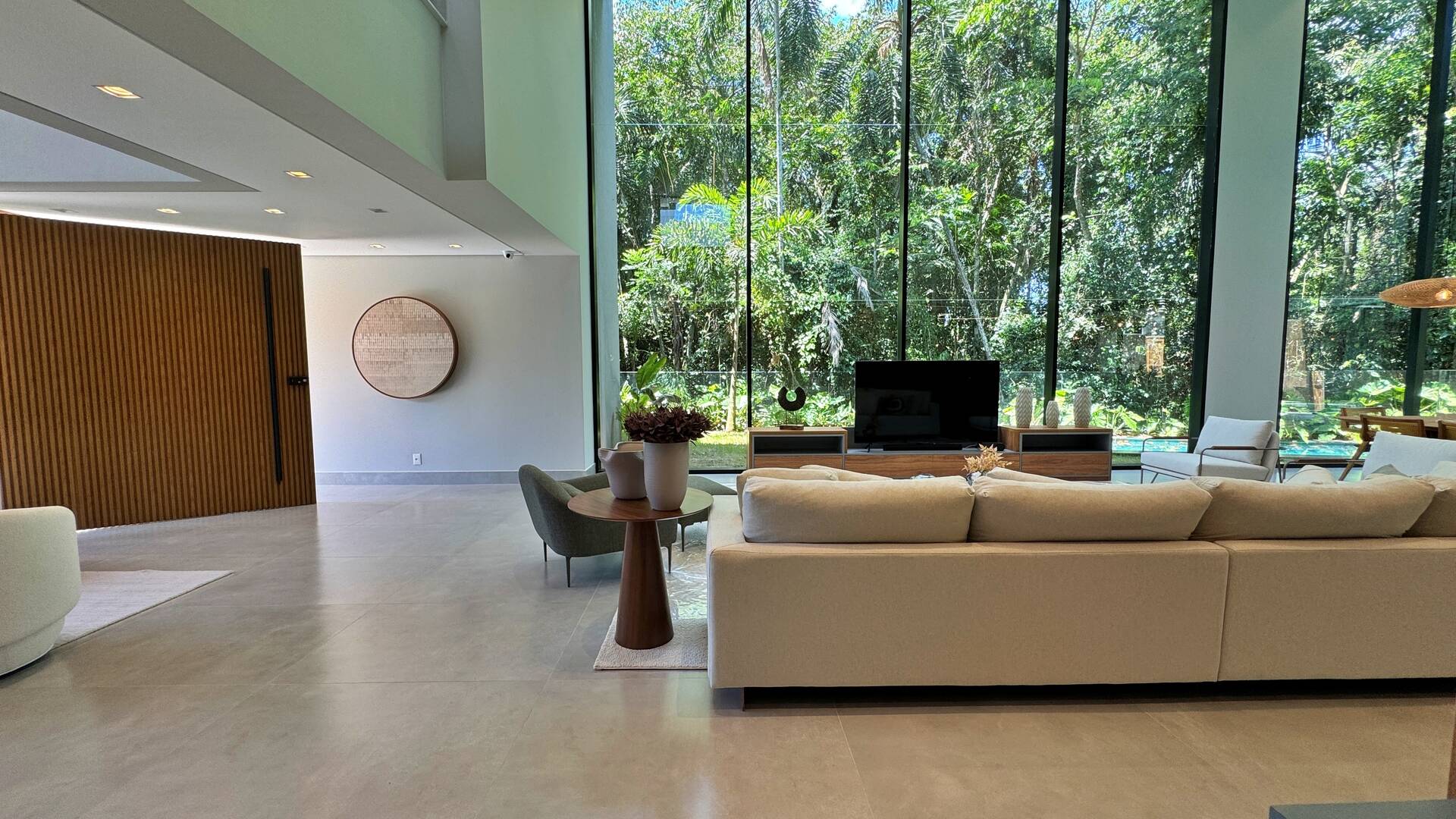 Casa à venda com 6 quartos, 650m² - Foto 6