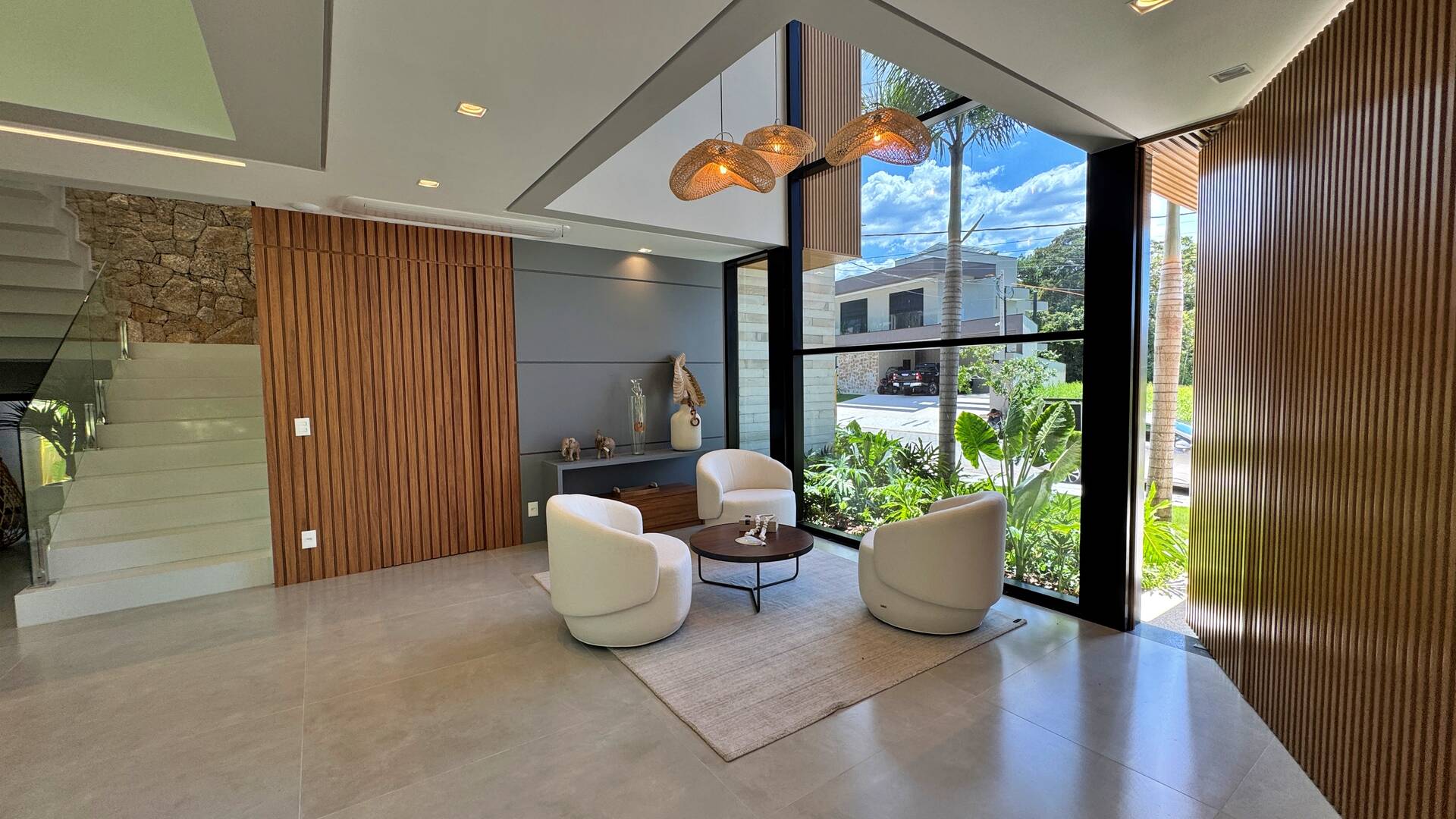 Casa à venda com 6 quartos, 650m² - Foto 8