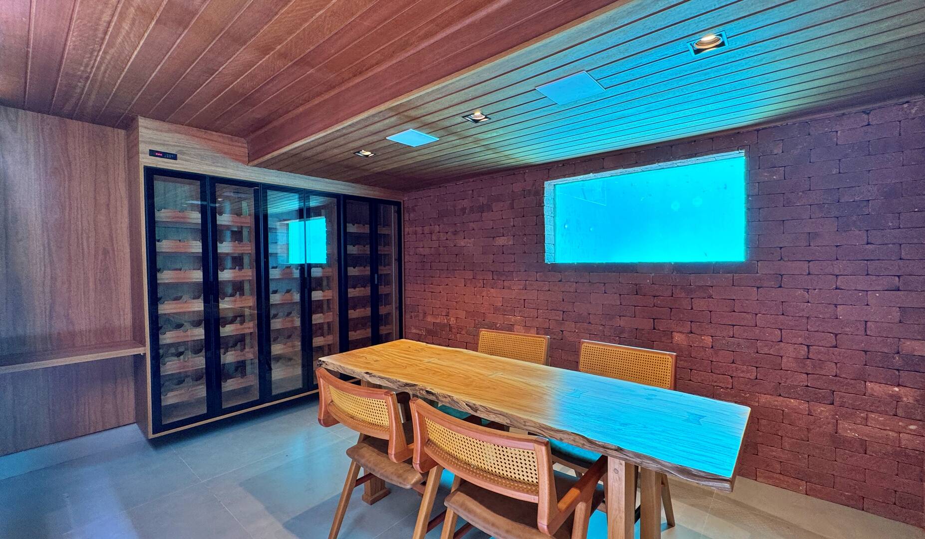 Casa à venda com 6 quartos, 650m² - Foto 16