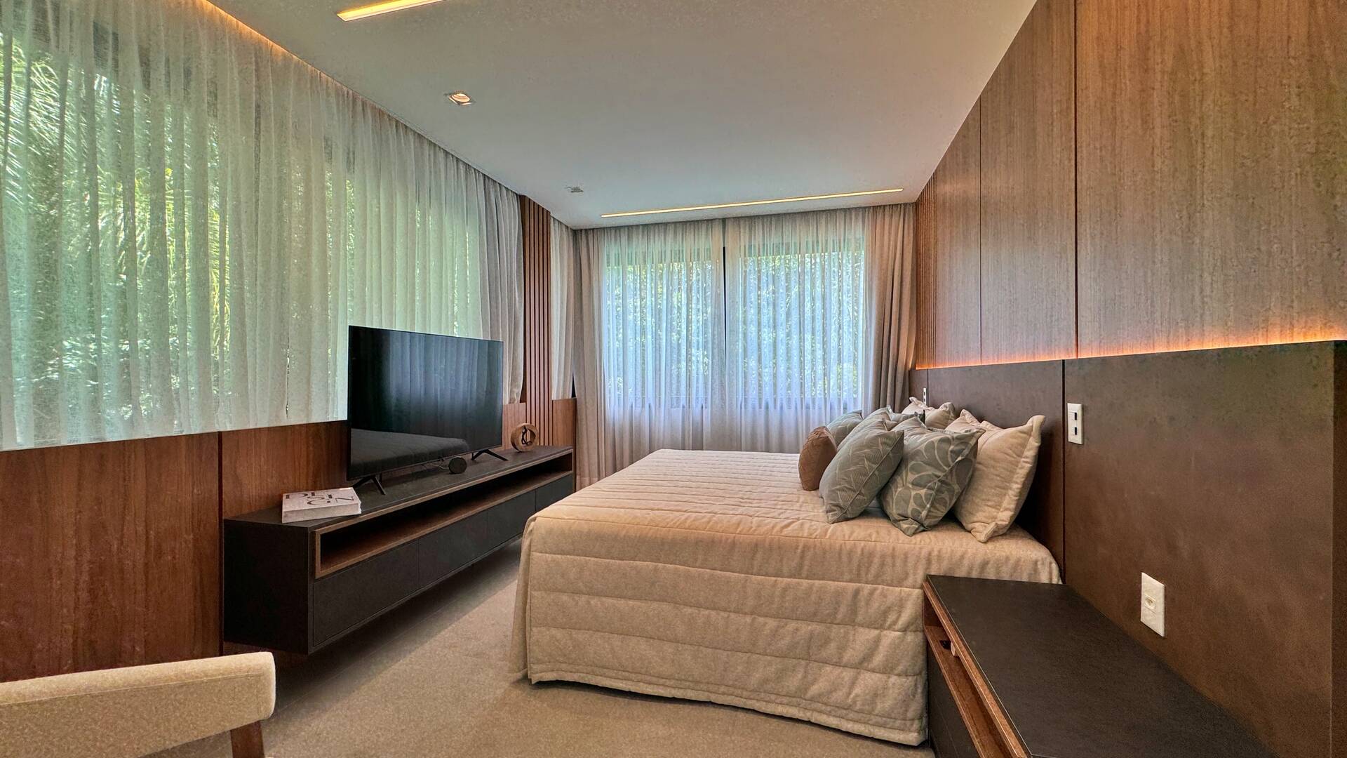 Casa à venda com 6 quartos, 650m² - Foto 26