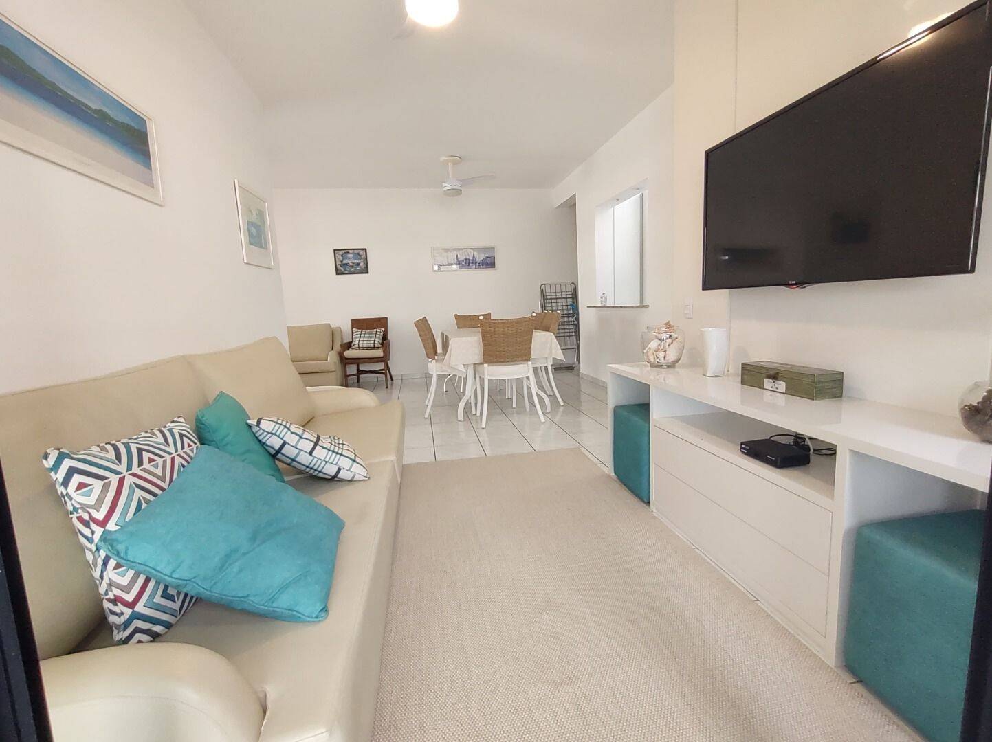 Apartamento com 3 dormitórios à venda, 121 m² por R$ 2.100.000,00 - Riviera