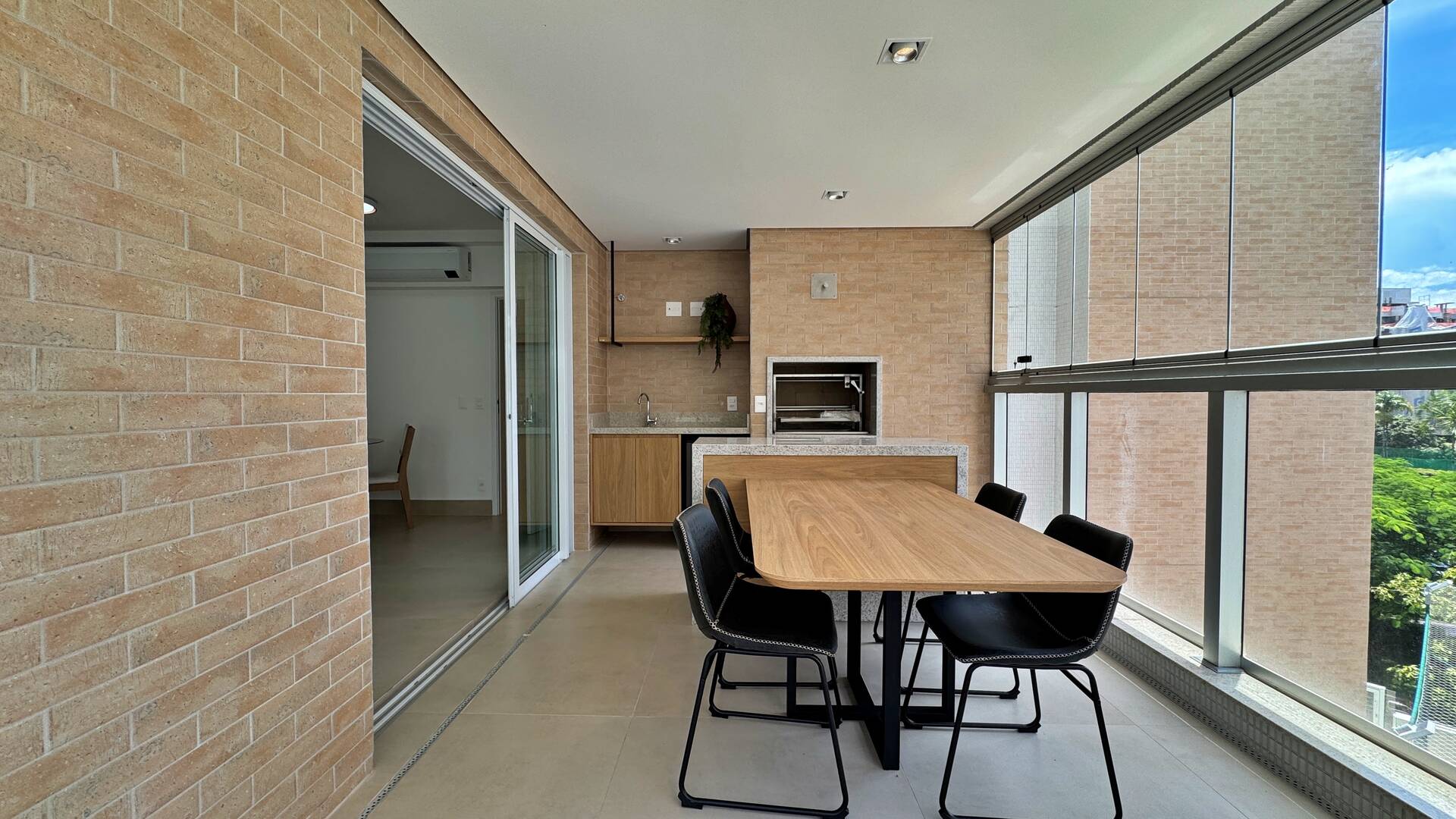 Apartamento com 3 dormitórios à venda, 127 m² por R$ 4.350.000,00 - Riviera