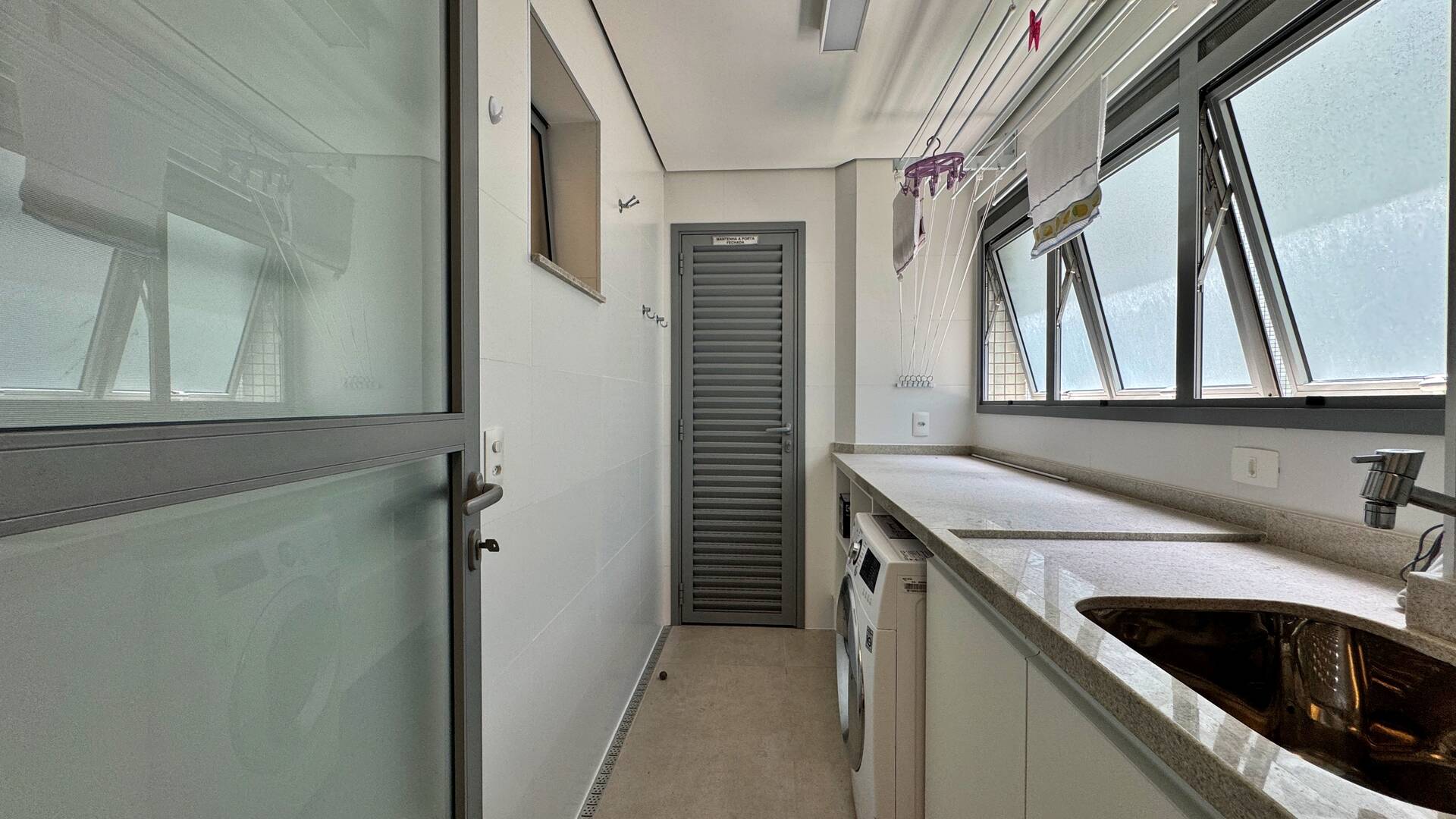 Apartamento à venda e aluguel com 2 quartos, 87m² - Foto 17