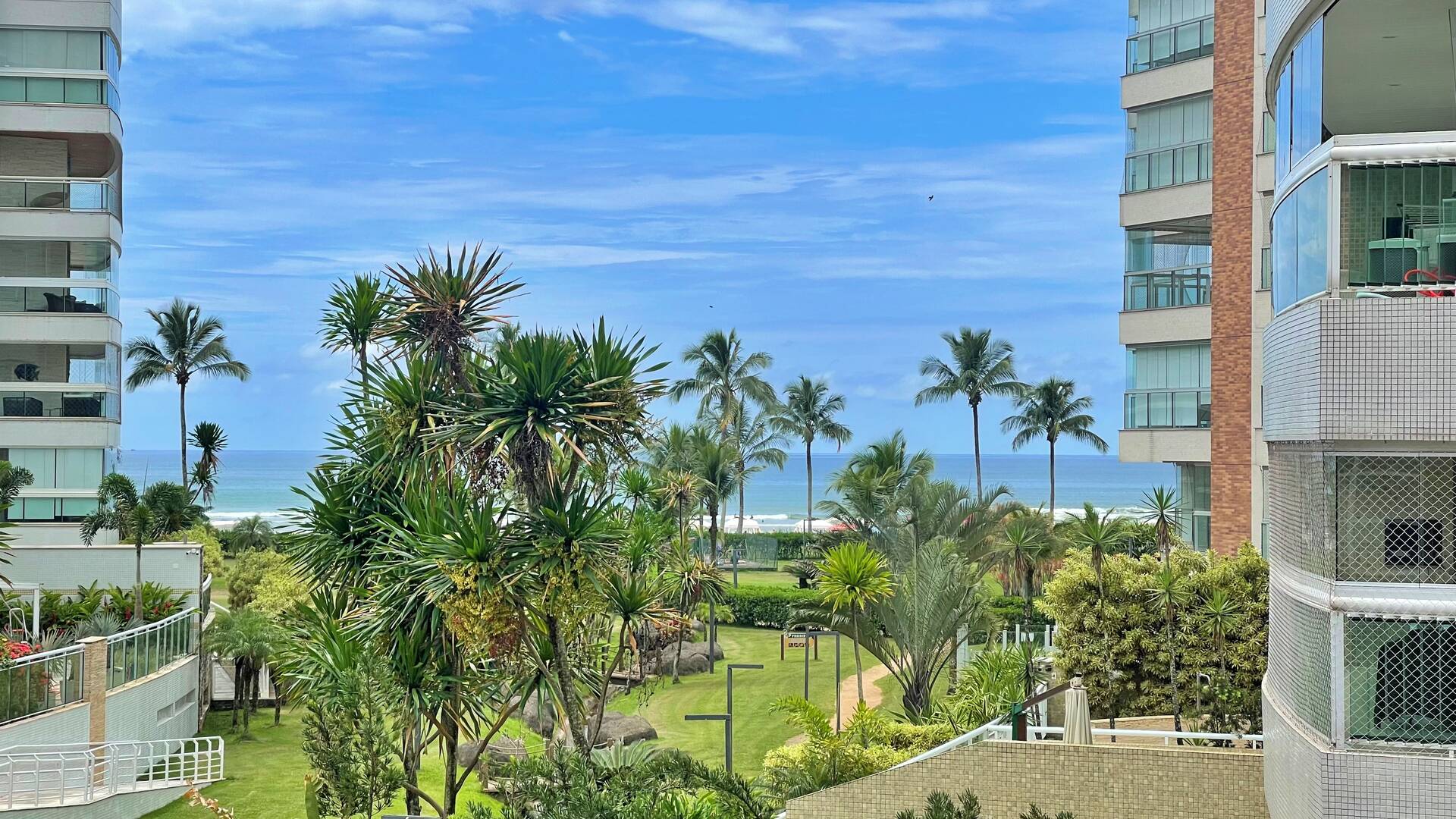 Apartamento com 4 dormitórios à venda, 178 m² por R$ 6.600.000,00 - Riviera