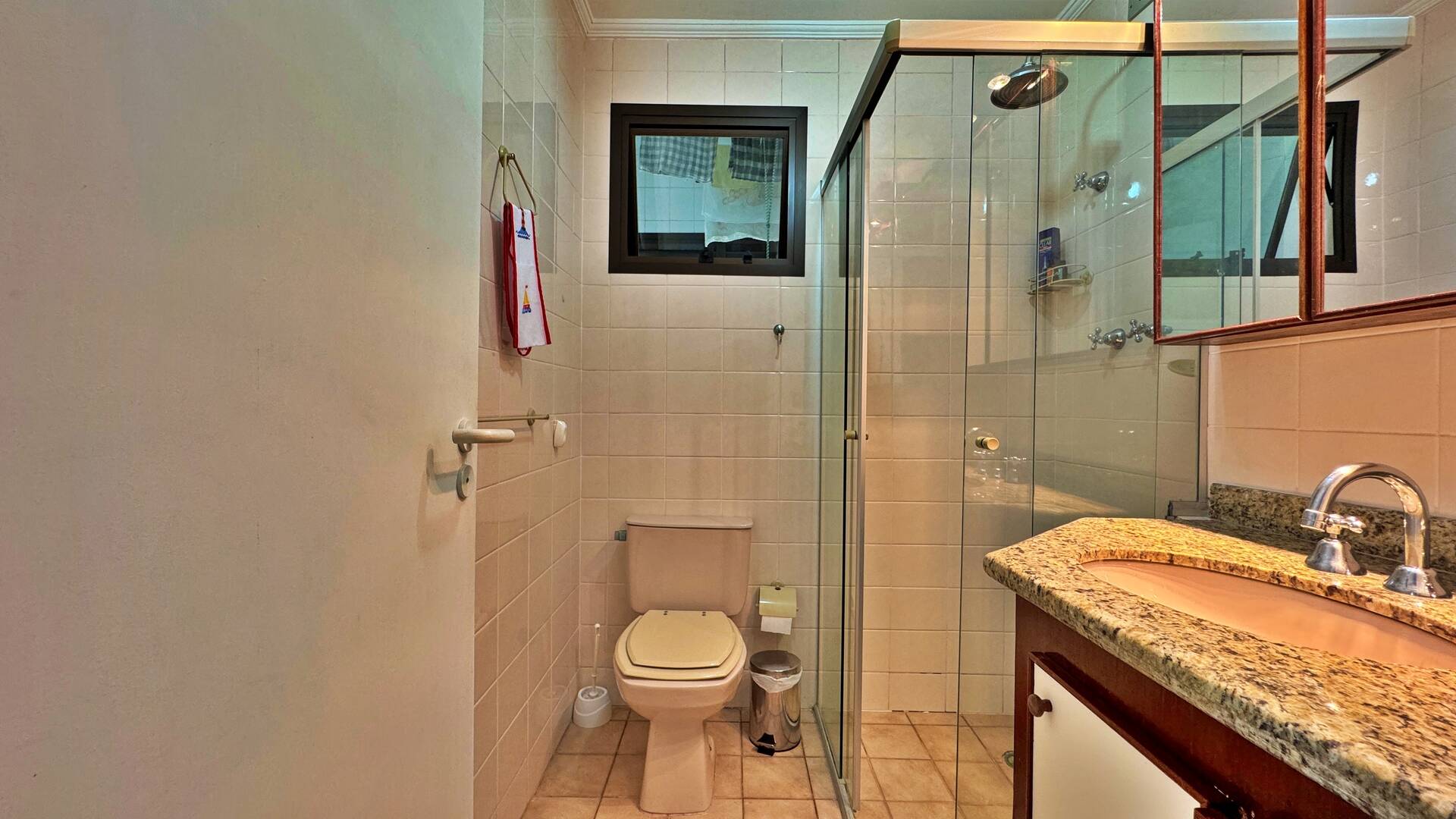 Apartamento à venda com 3 quartos, 117m² - Foto 9