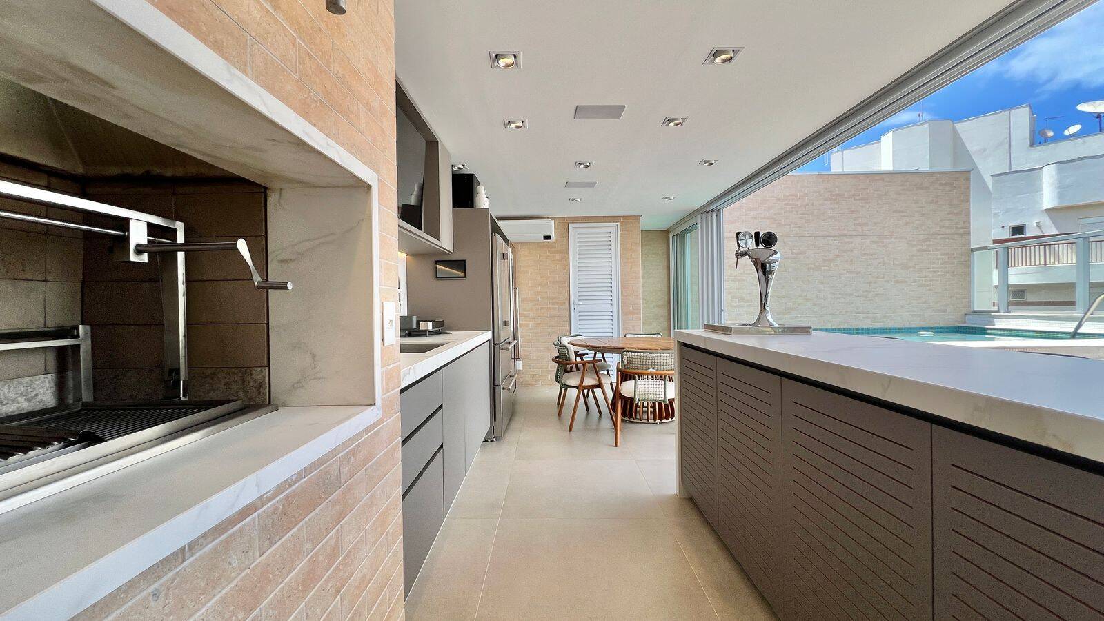 Cobertura, 4 quartos, 319 m² - Foto 5