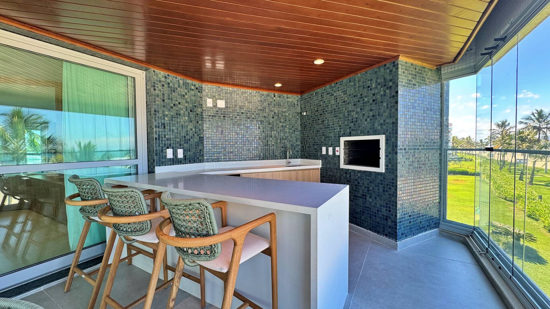 Apartamento à venda com 5 quartos, 252m² - Foto 18