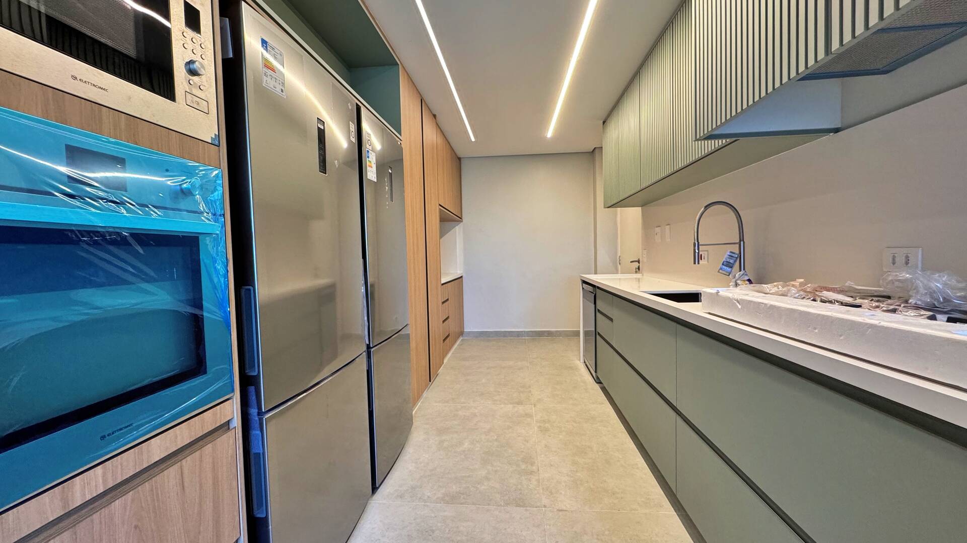 Apartamento à venda com 5 quartos, 252m² - Foto 25