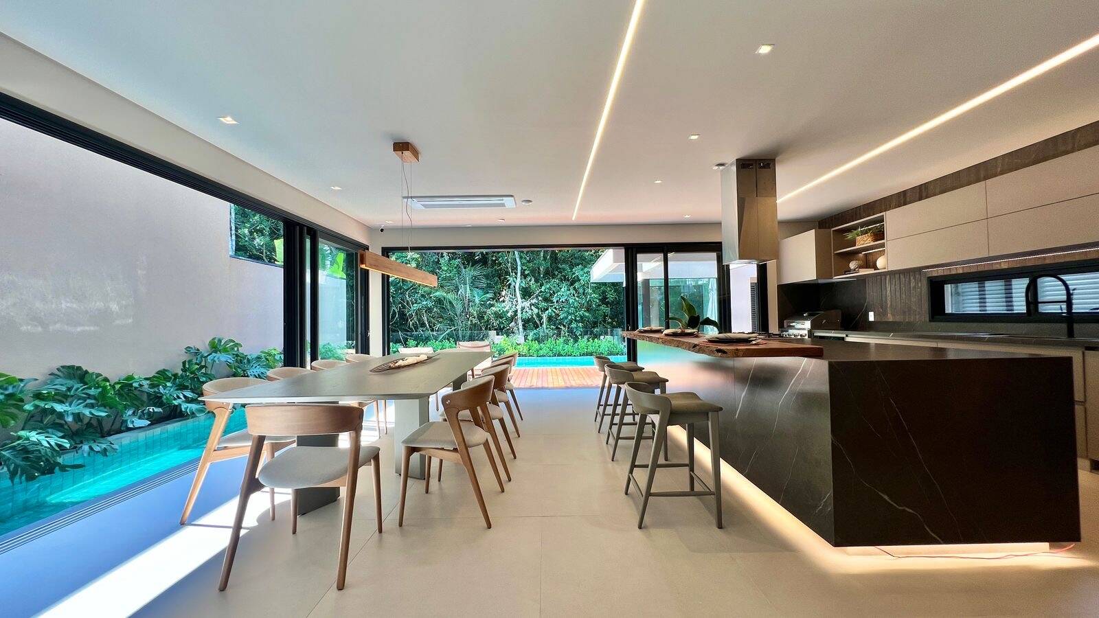 Casa à venda com 5 quartos, 475m² - Foto 12