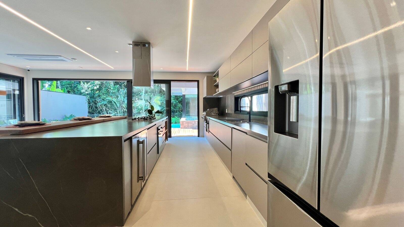 Casa à venda com 5 quartos, 475m² - Foto 24