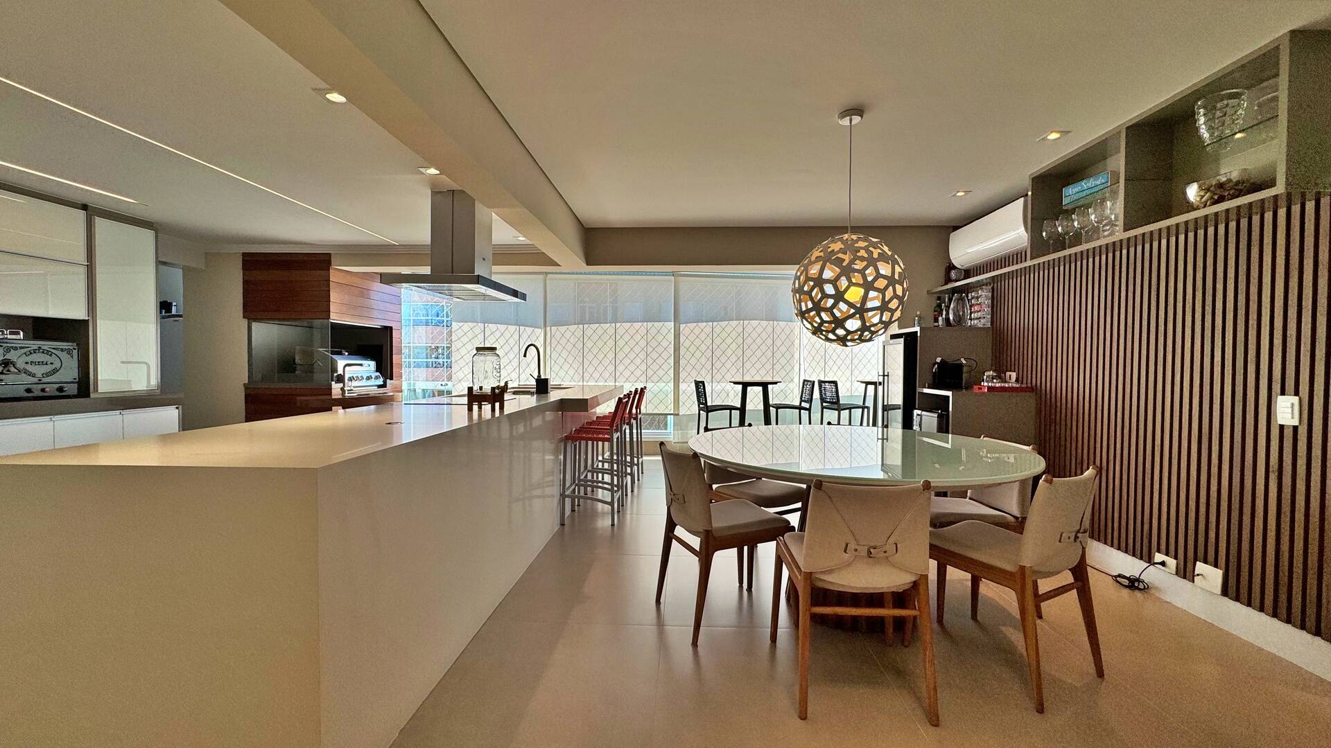 Apartamento à venda com 5 quartos, 244m² - Foto 7